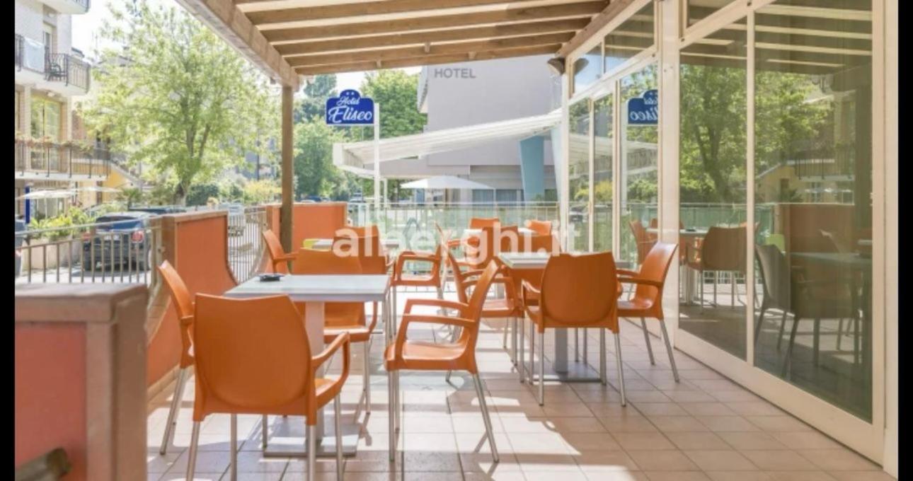 Hotel Sport Rímini Exterior foto