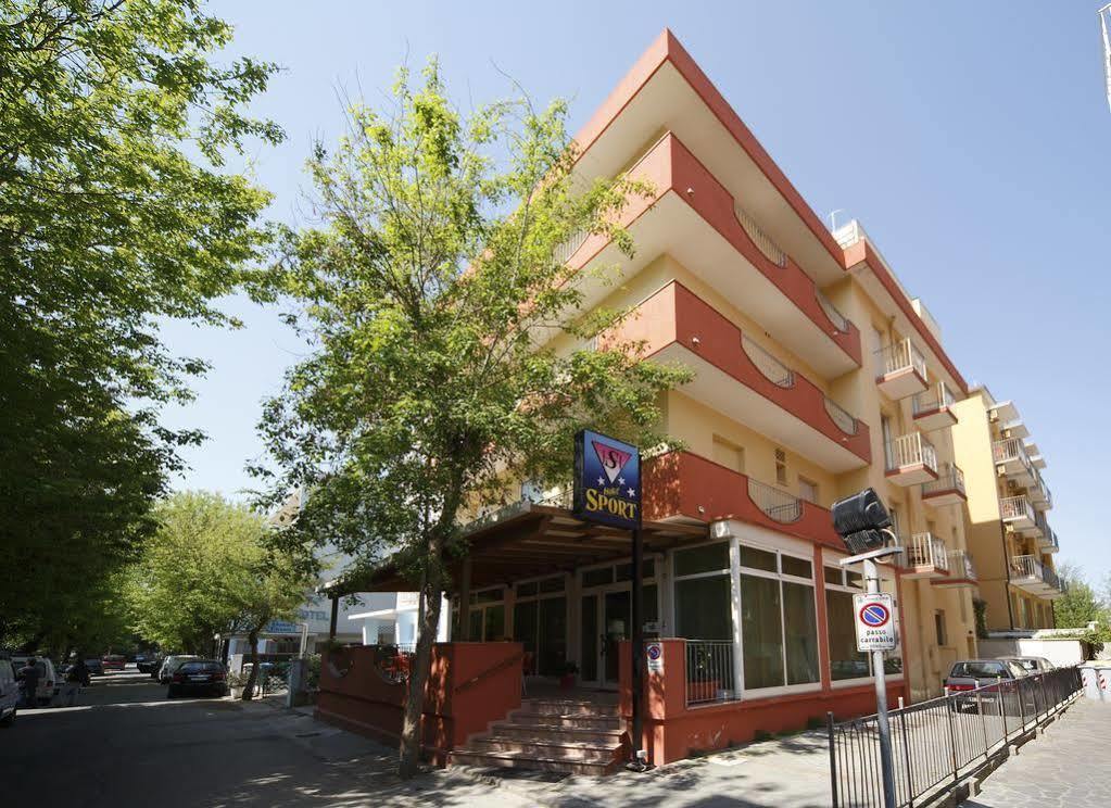 Hotel Sport Rímini Exterior foto